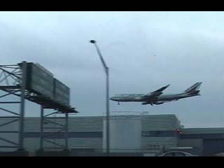 747 versus NJ Turnpike billboard?
